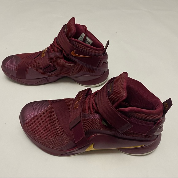 Nike LeBron 9 Soldier Size 12 Maroon and Gold 749490-670 - Picture 2 of 8